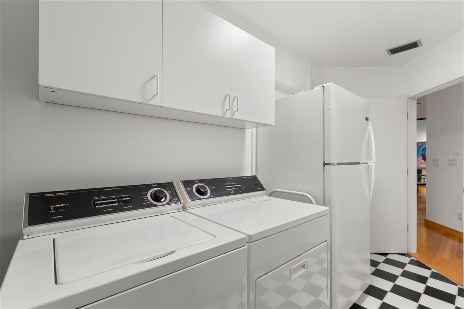 BAYWAY ISLES - Residential