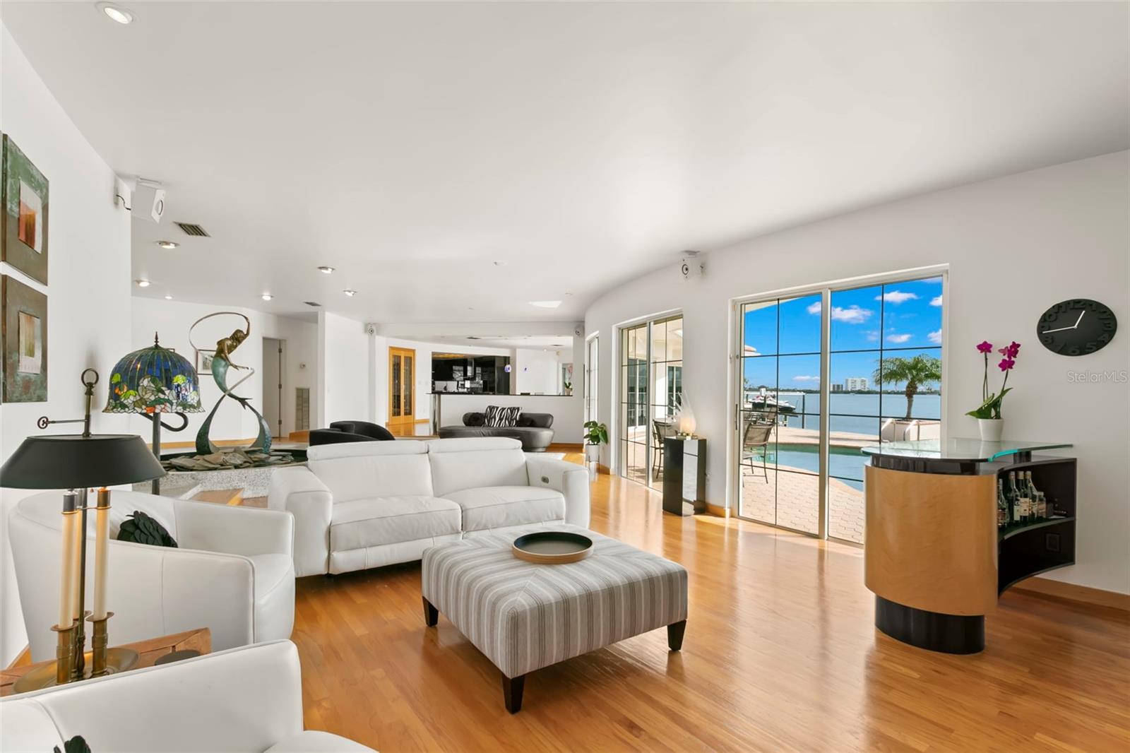 BAYWAY ISLES - Residential
