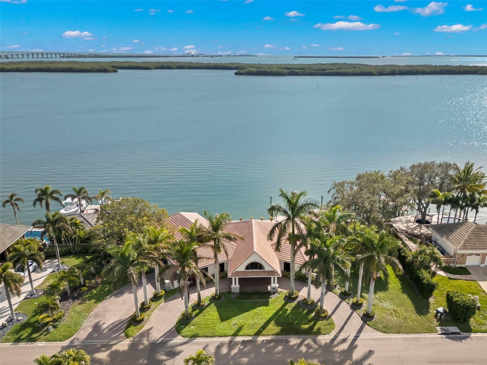 BAYWAY ISLES - Residential