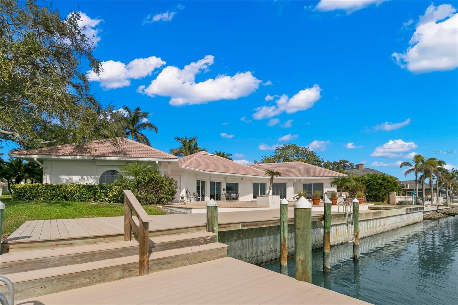 BAYWAY ISLES - Residential