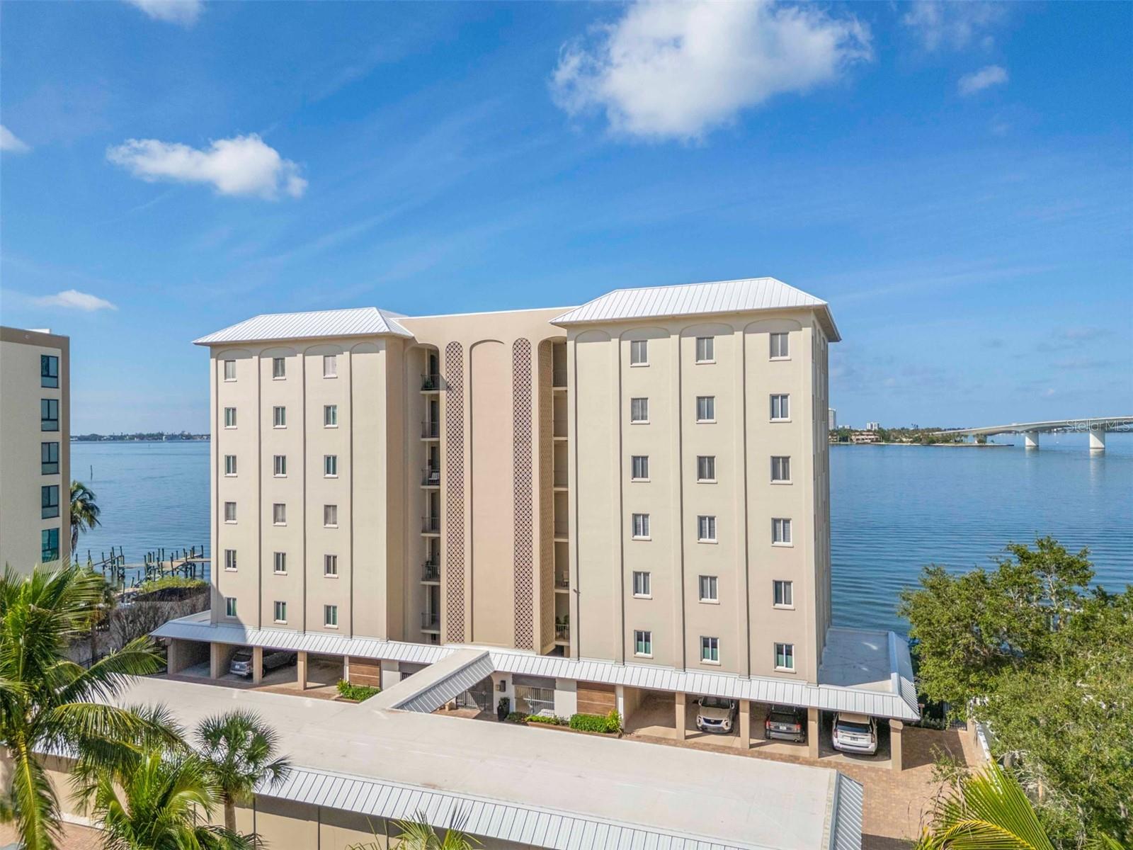 BAY POINT APTS - Residential