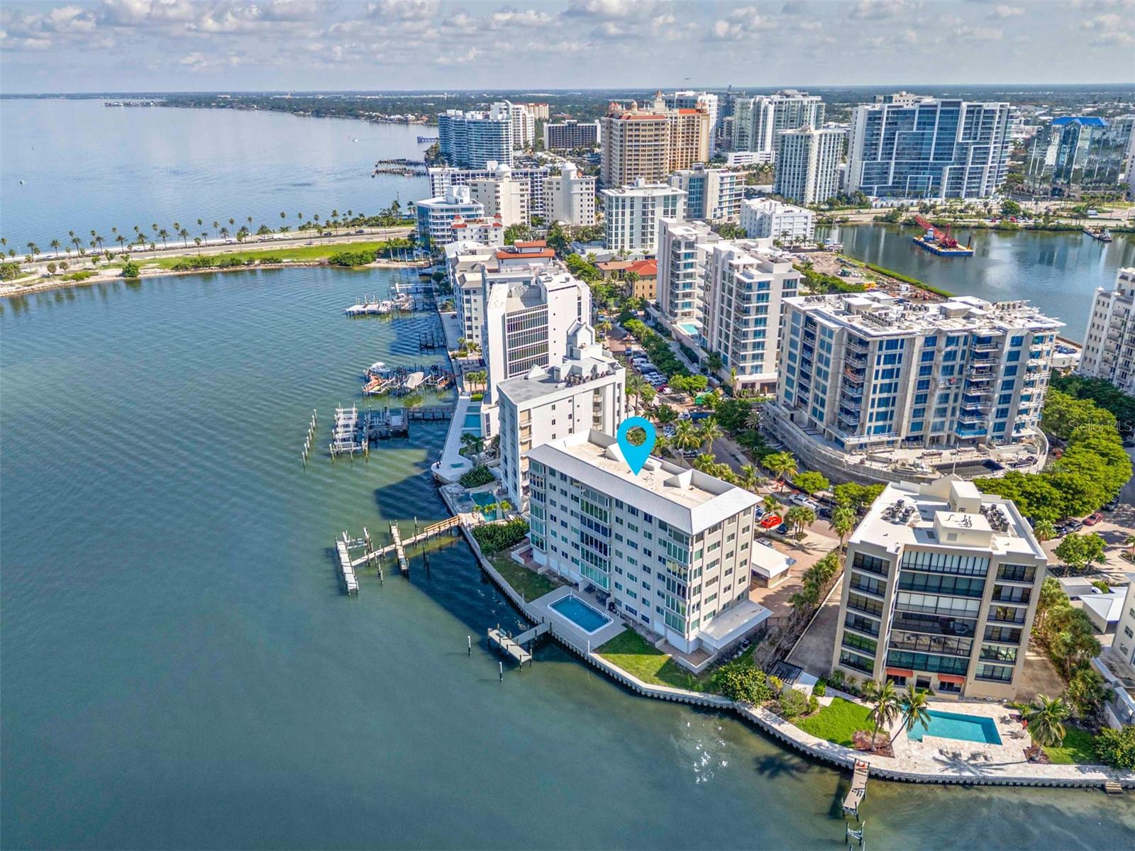 BAY POINT APTS - Residential