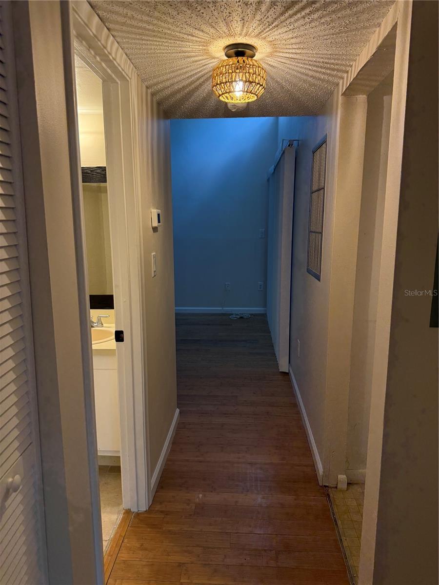 SOUTHPOINTE CONDO - Residential Lease
