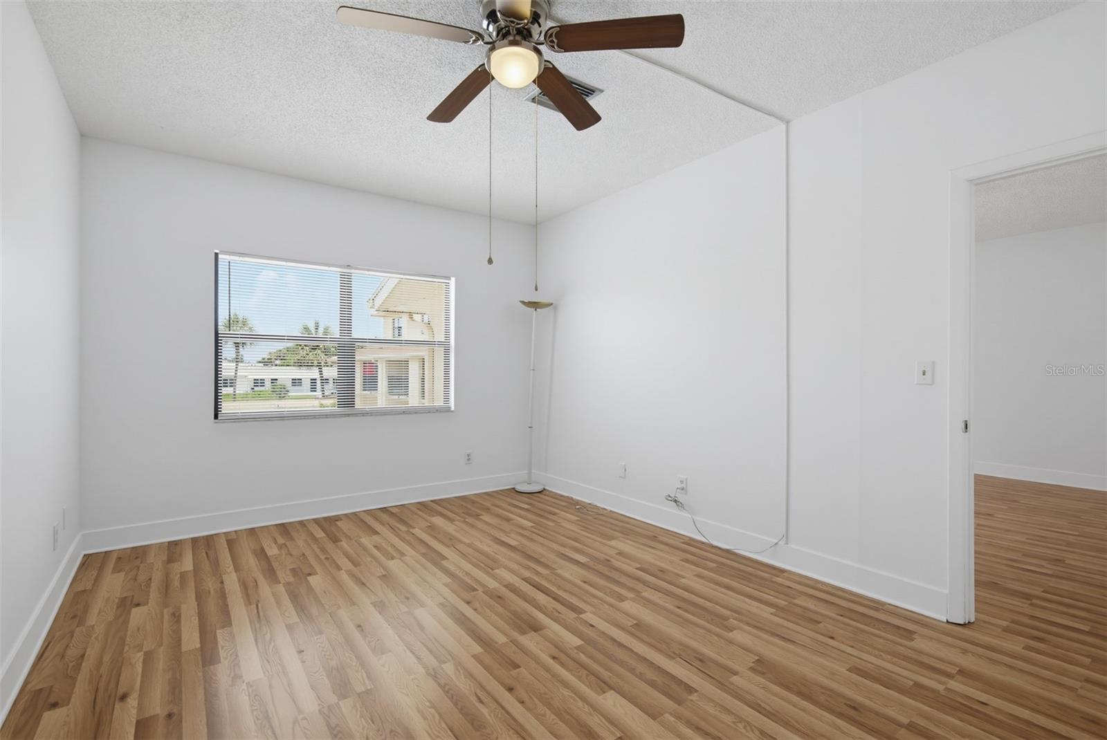 OASIS CONDO - Residential