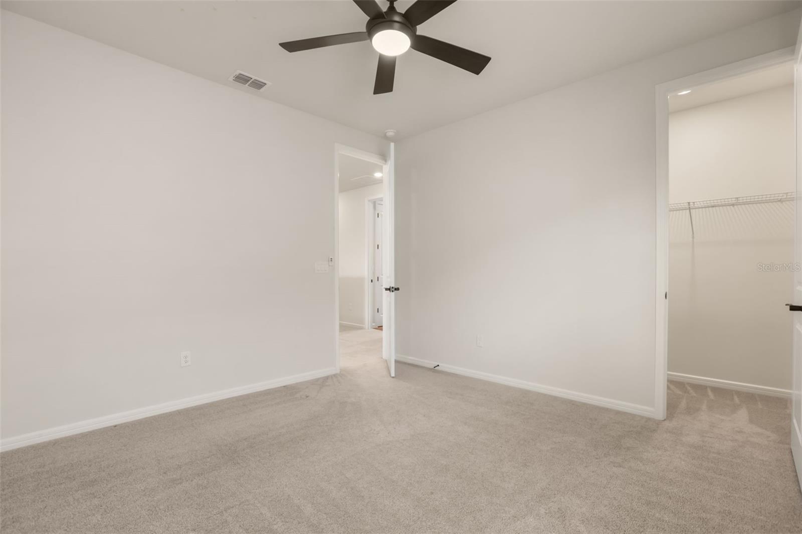 ISLES/LK NONA PH 3A - Residential Lease