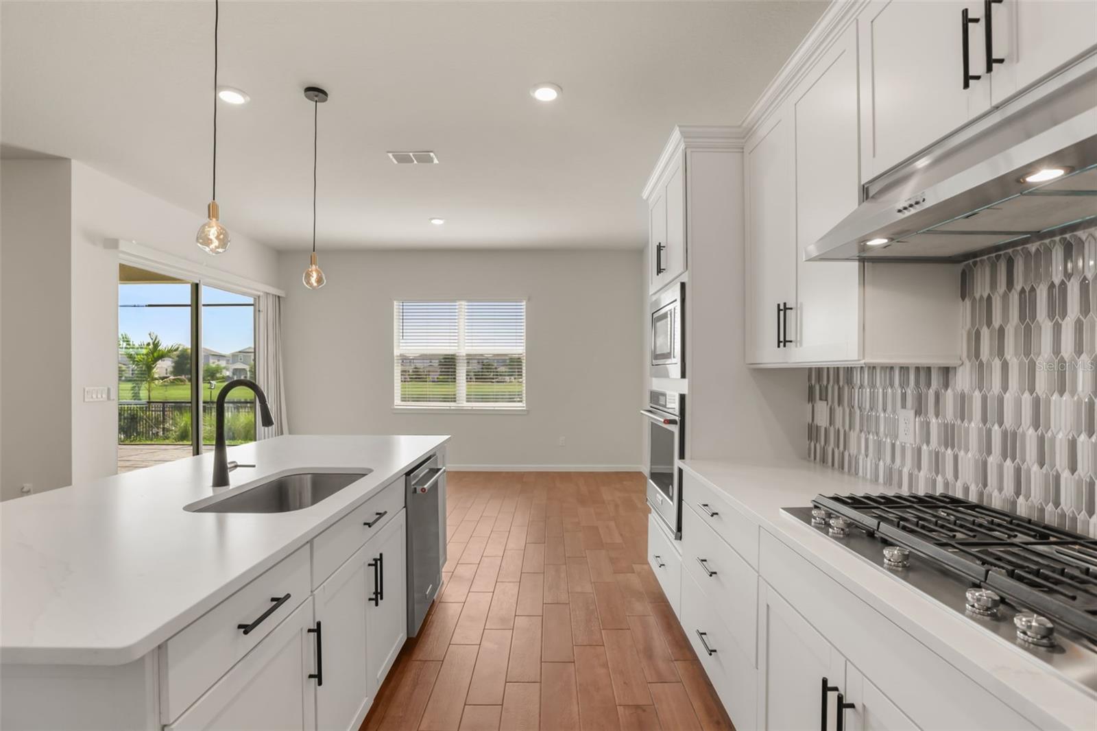 ISLES/LK NONA PH 3A - Residential Lease