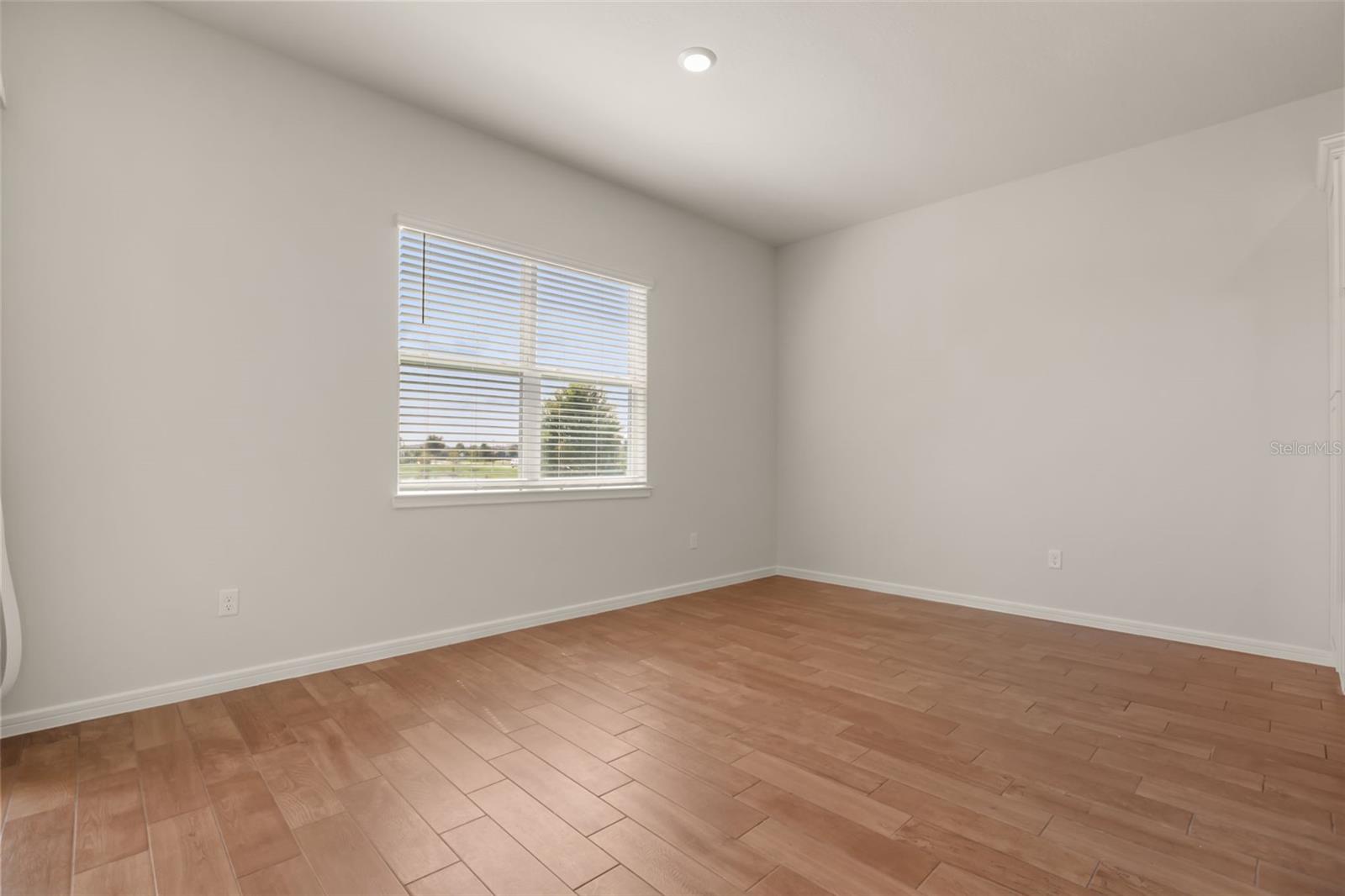 ISLES/LK NONA PH 3A - Residential Lease