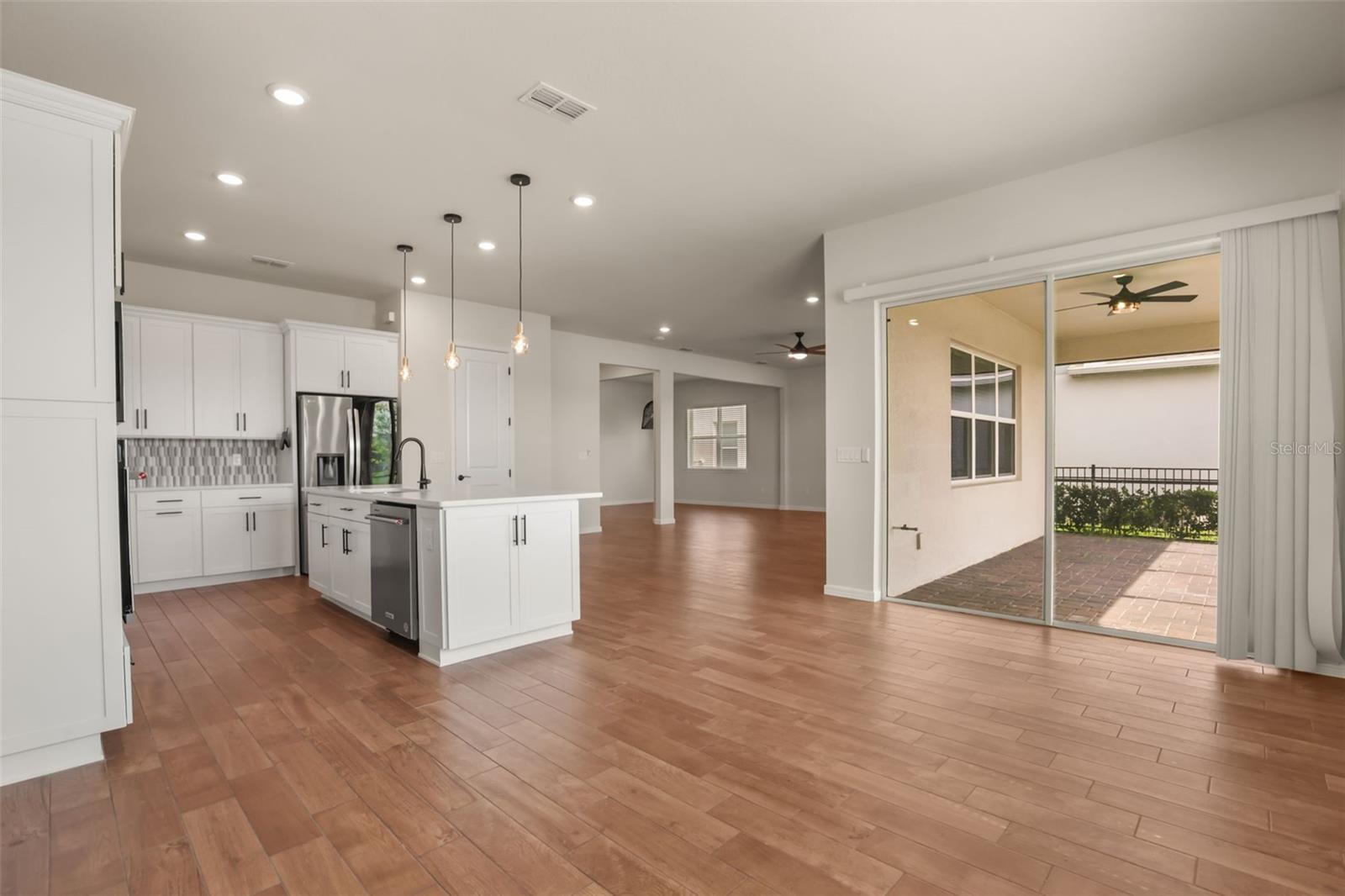 ISLES/LK NONA PH 3A - Residential Lease