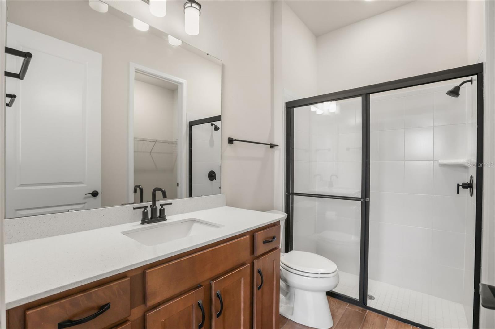 ISLES/LK NONA PH 3A - Residential Lease
