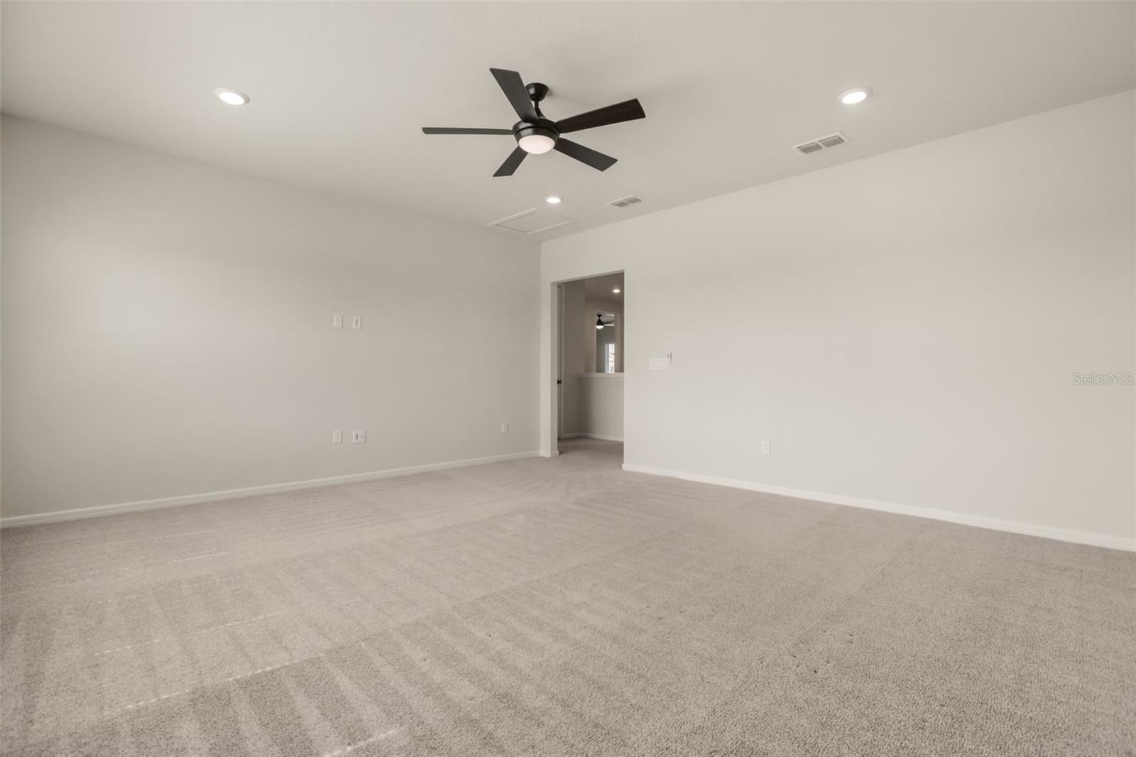 ISLES/LK NONA PH 3A - Residential Lease