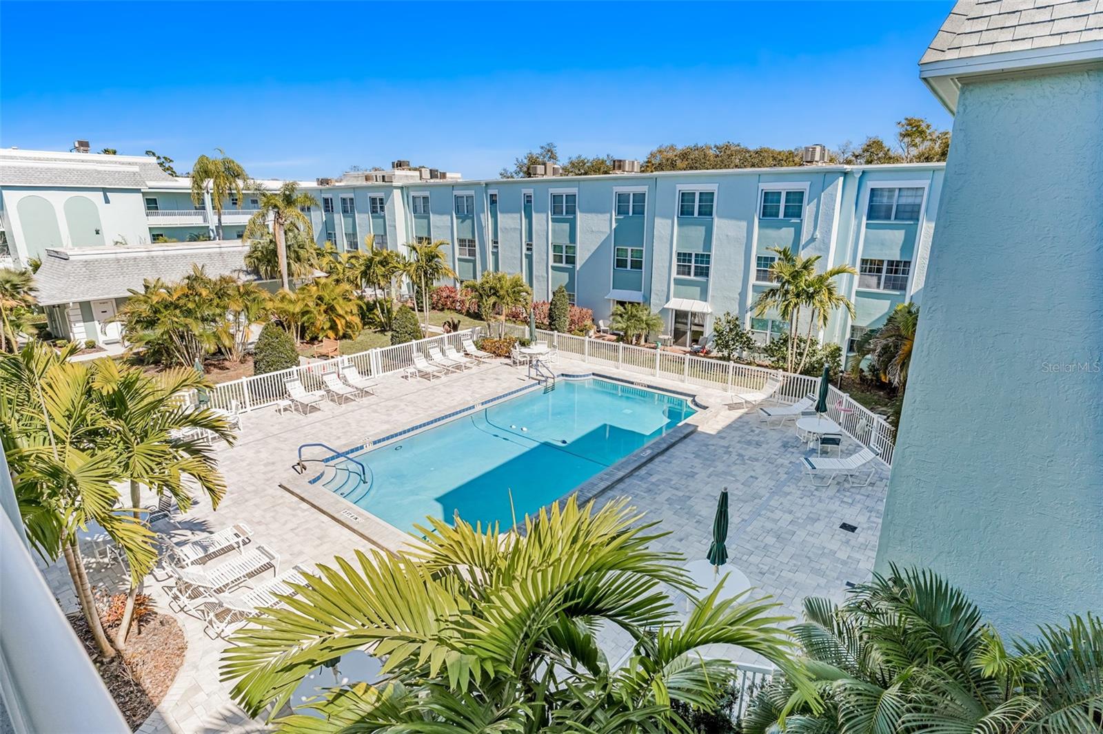 BELLEAIR FOREST - Residential