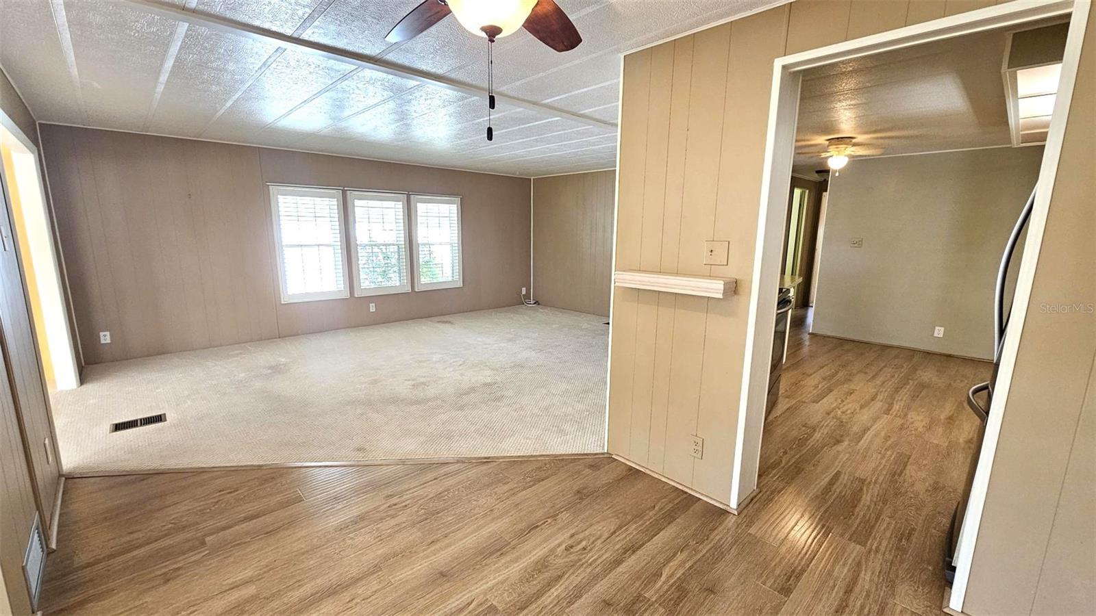 HOL MOB ESTATES 2ND ADD - Residential Lease