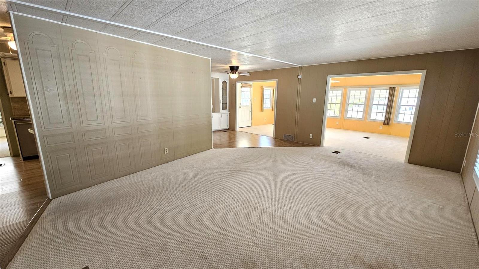 HOL MOB ESTATES 2ND ADD - Residential Lease