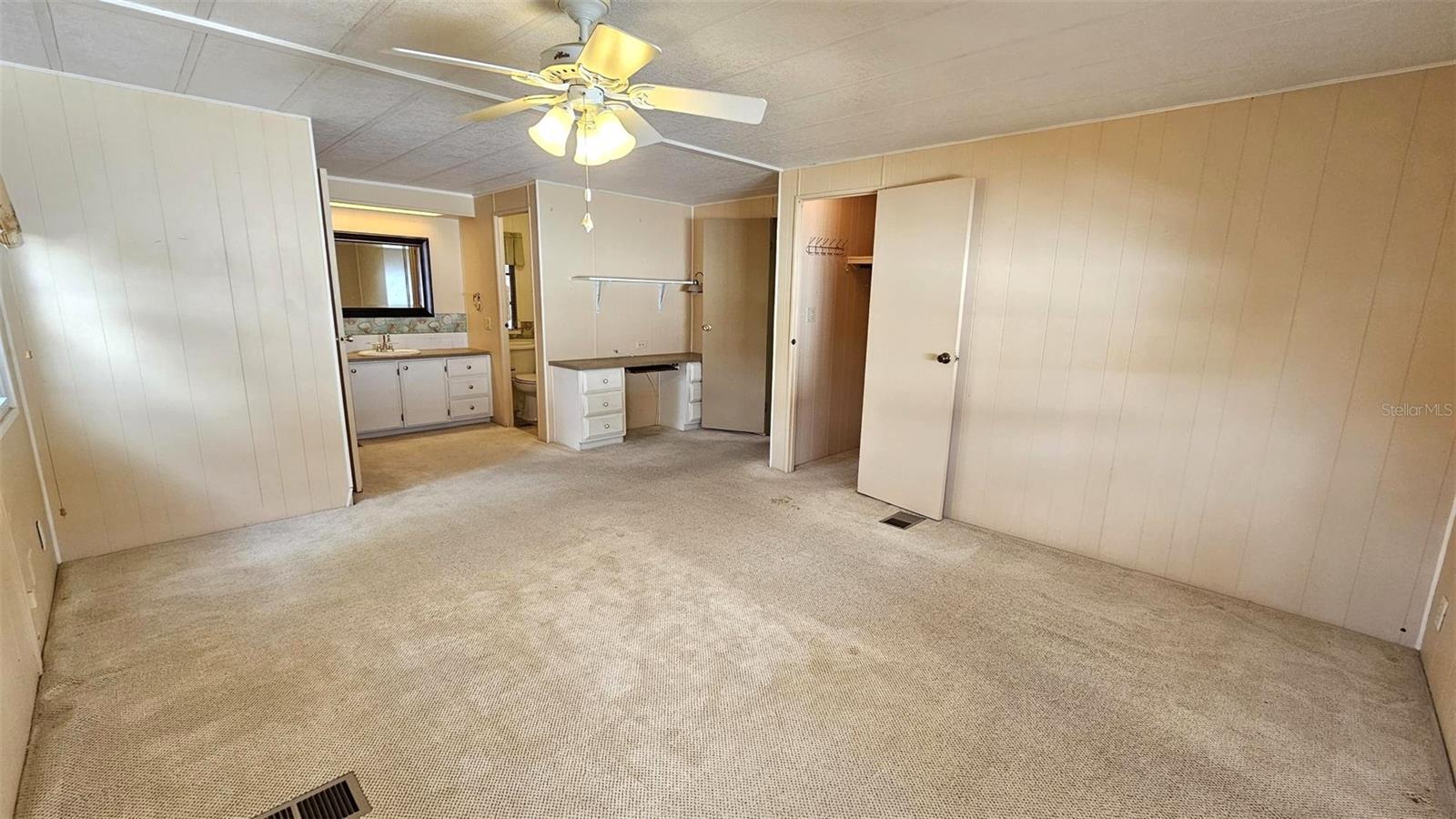 HOL MOB ESTATES 2ND ADD - Residential Lease