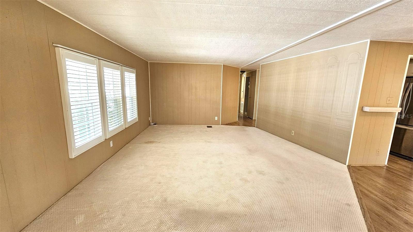 HOL MOB ESTATES 2ND ADD - Residential Lease