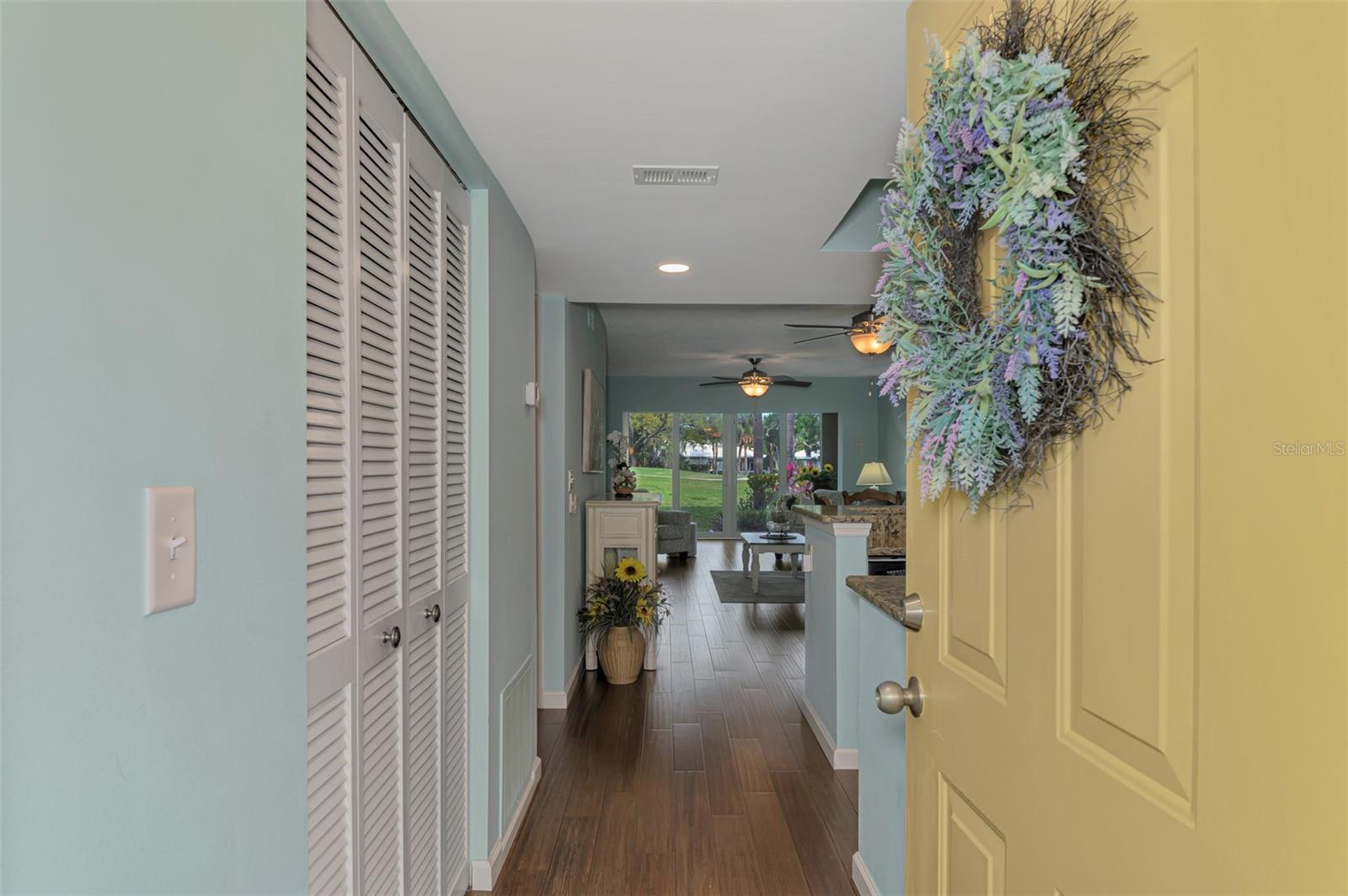 FARMINGTON VISTAS - Residential