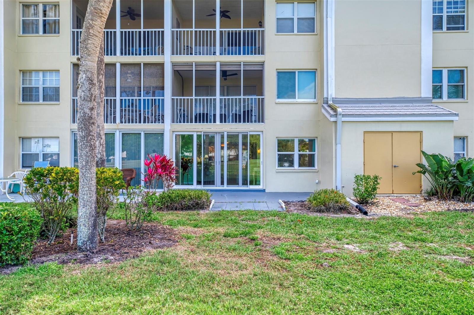 FARMINGTON VISTAS - Residential