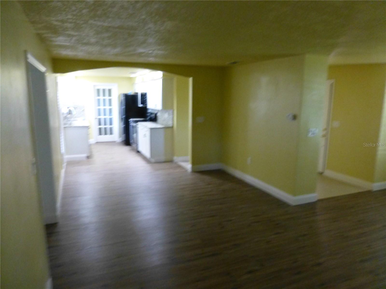 DUNEDIN MANOR SUB - Residential Lease
