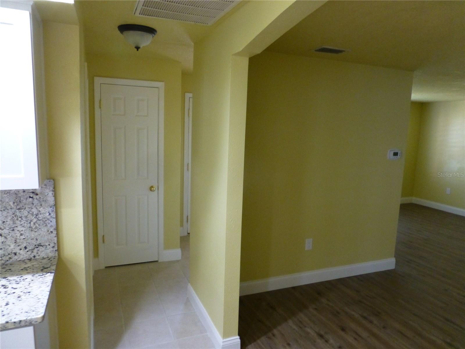 DUNEDIN MANOR SUB - Residential Lease
