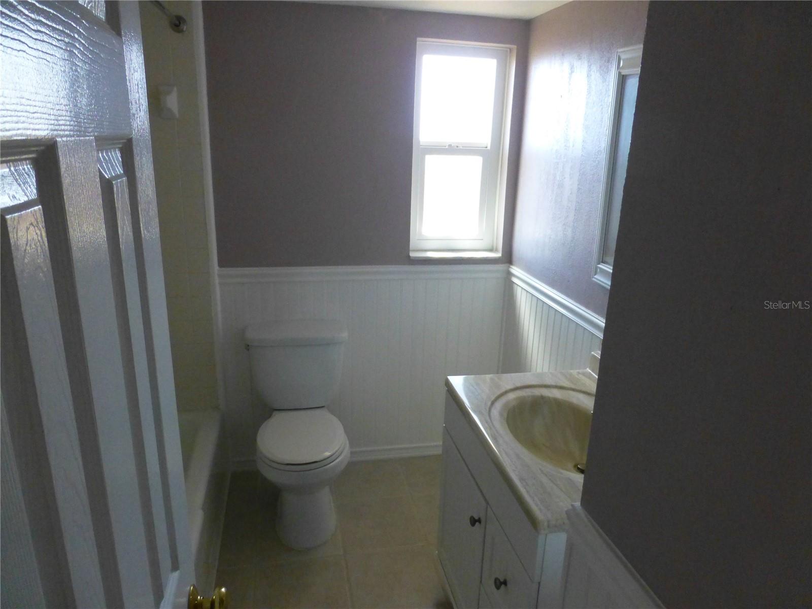 DUNEDIN MANOR SUB - Residential Lease