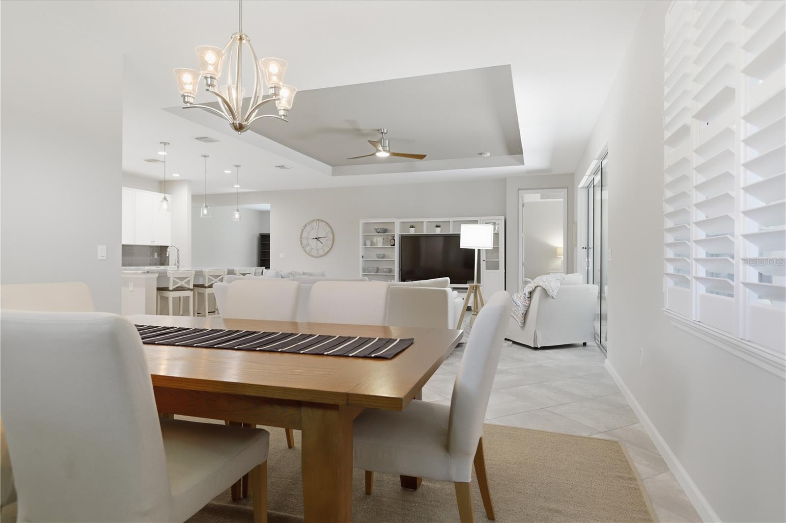 VICTORIA HILLS - Residential