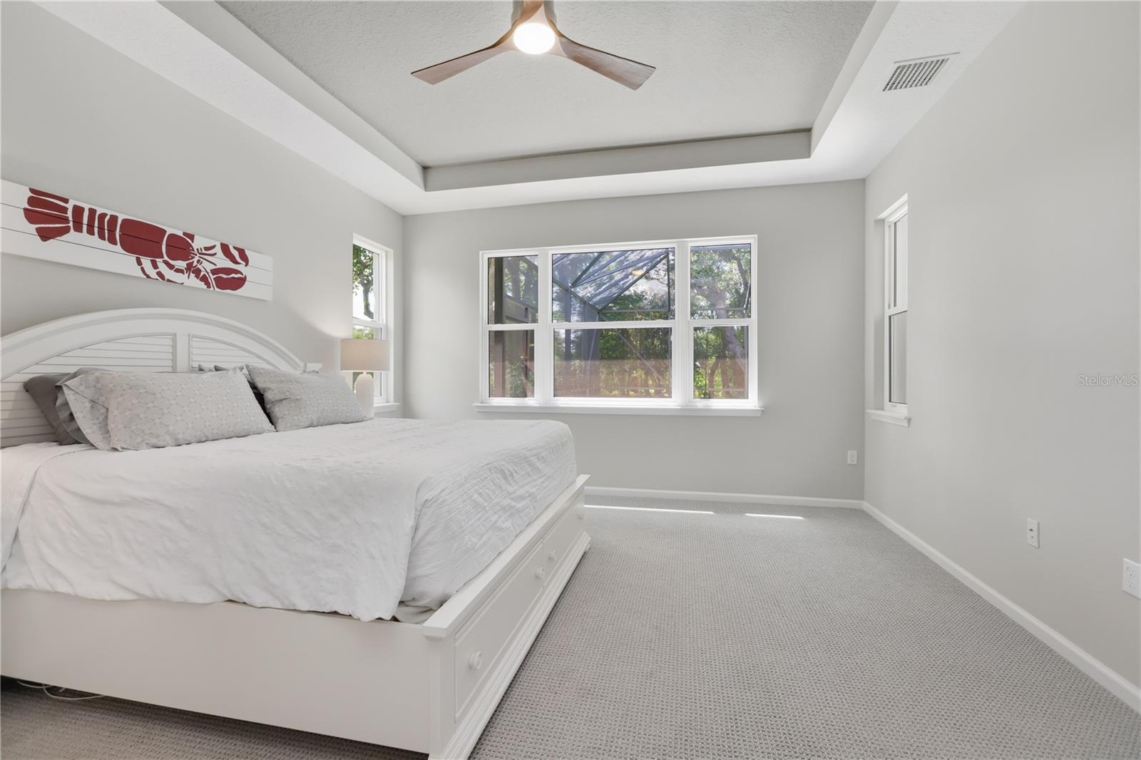 VICTORIA HILLS - Residential