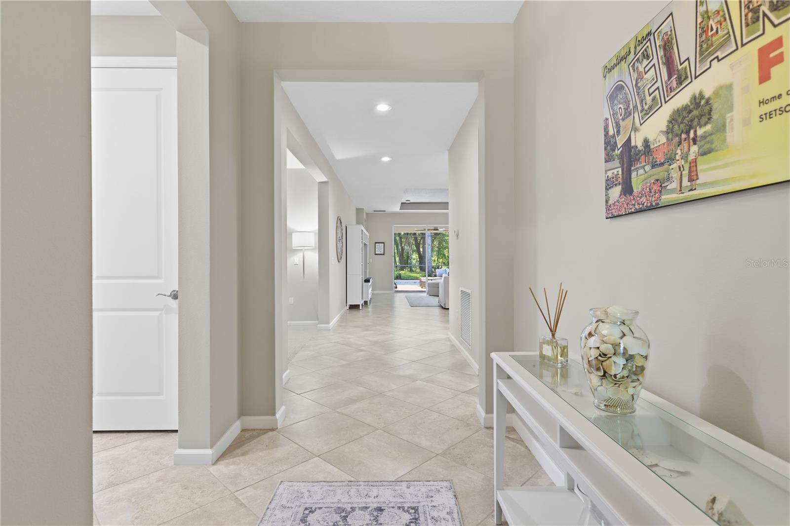 VICTORIA HILLS - Residential
