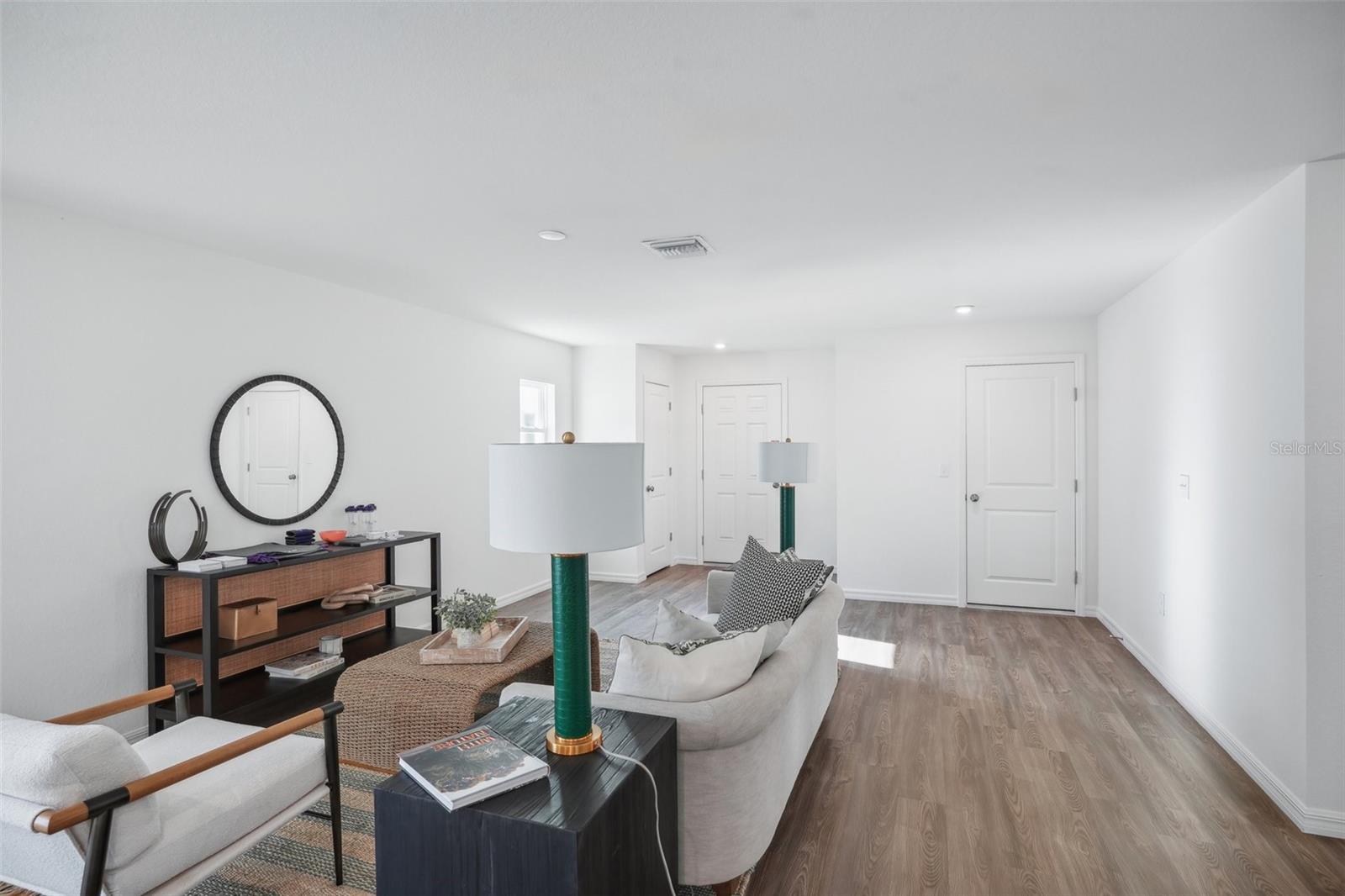 EAGLE HAMMOCK - Residential