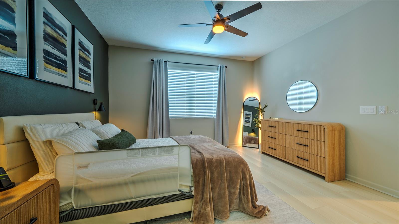MATTIE POINTE - Residential
