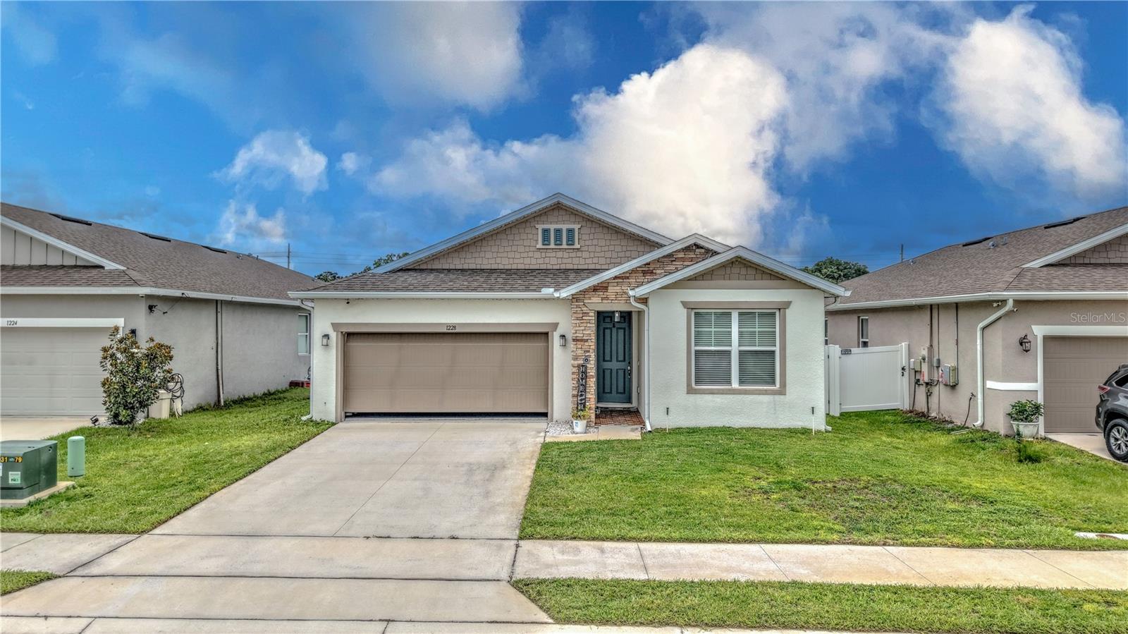 MATTIE POINTE - Residential