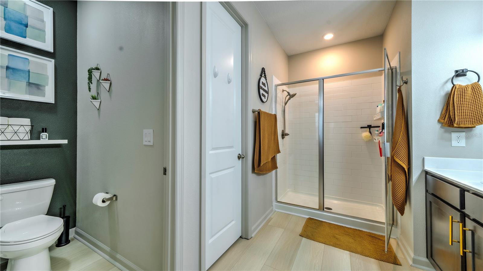 MATTIE POINTE - Residential