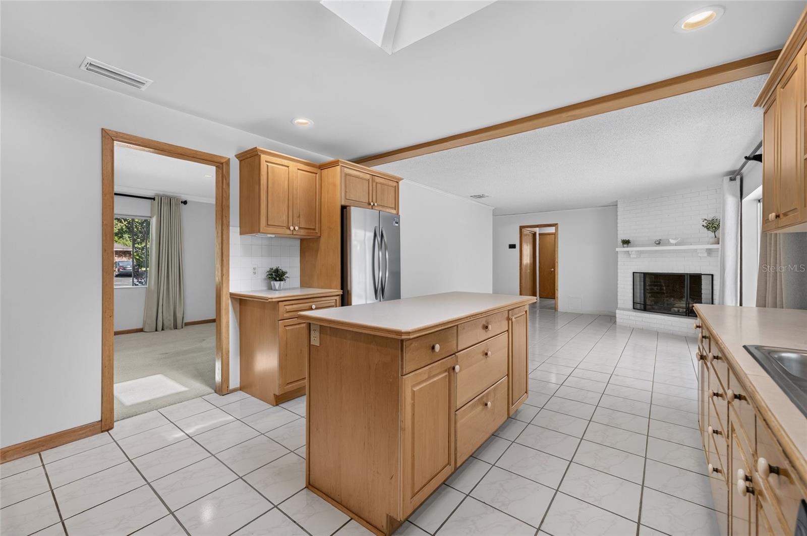GOLFSIDE SEC 2 - Residential