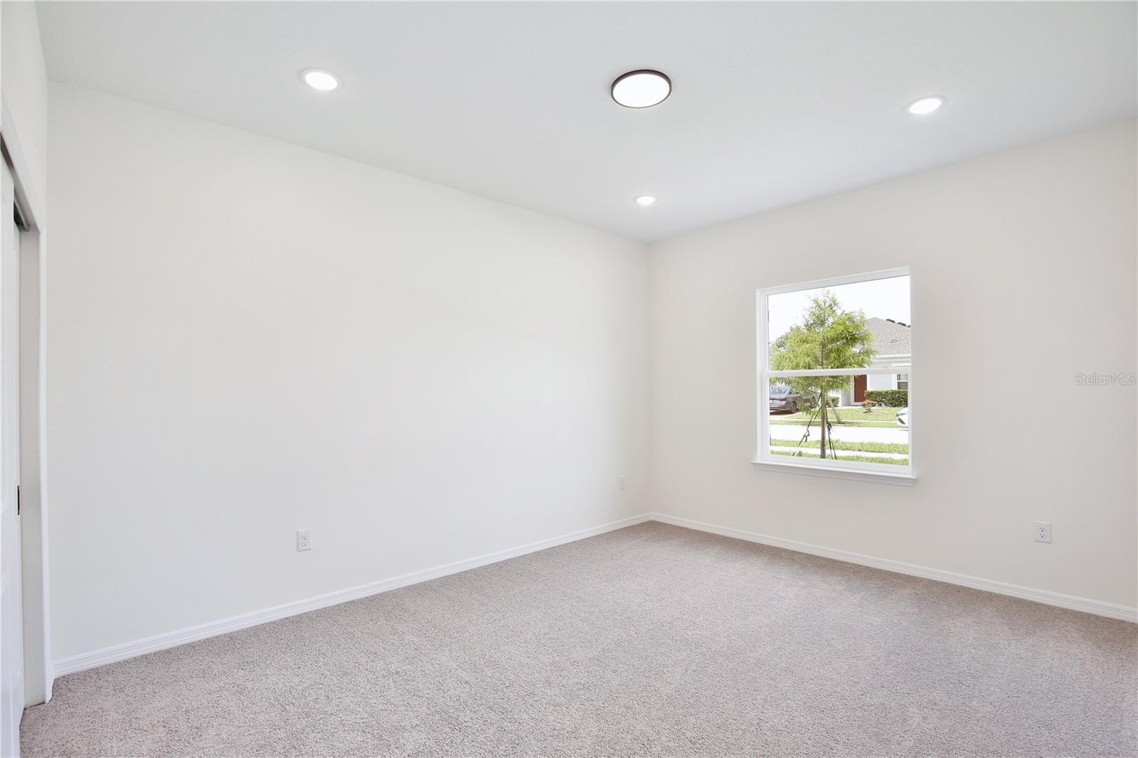 GROVELAND SUNRISE RIDGE - Residential