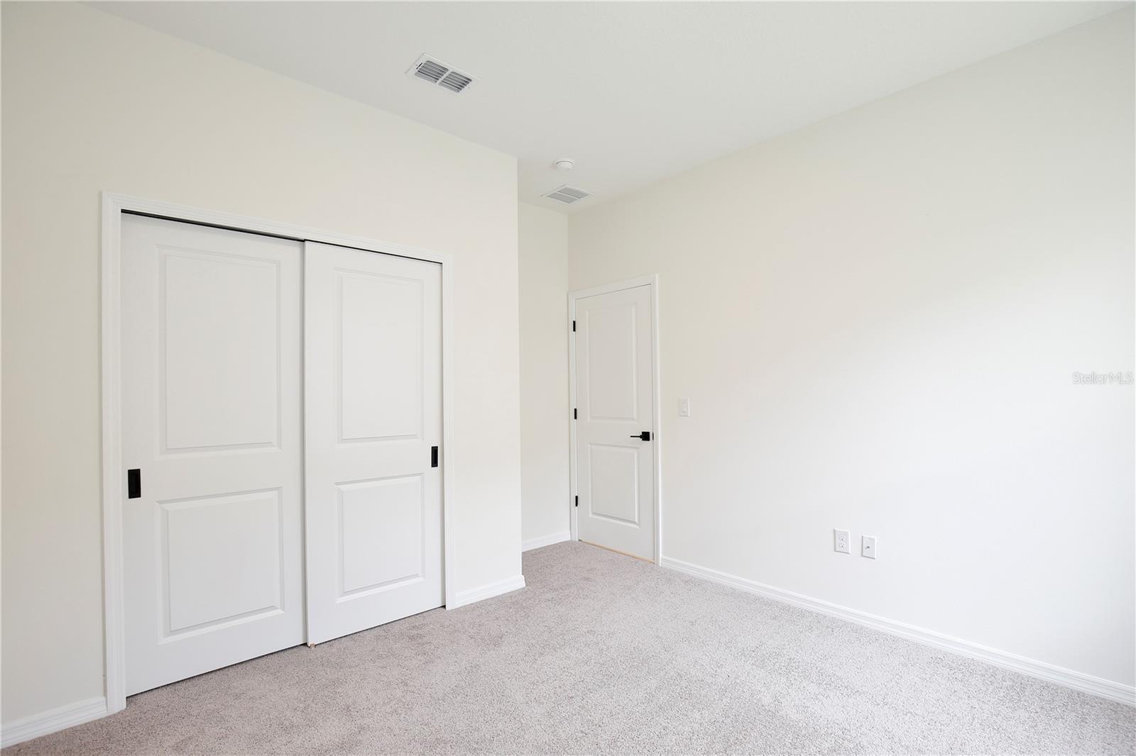 GROVELAND SUNRISE RIDGE - Residential
