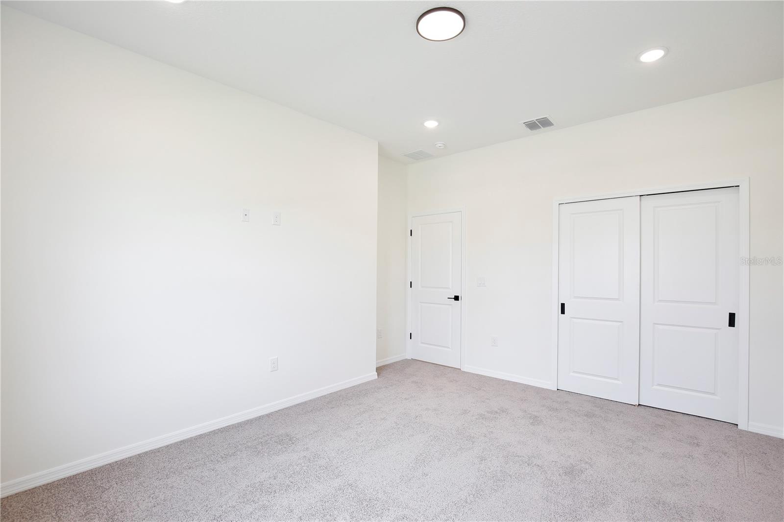 GROVELAND SUNRISE RIDGE - Residential