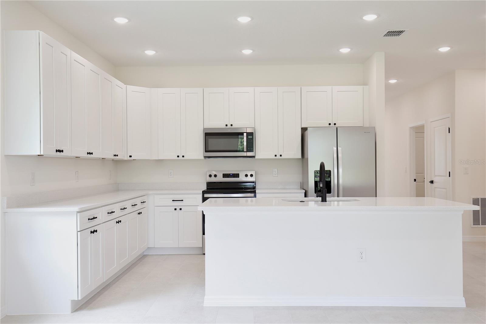 GROVELAND SUNRISE RIDGE - Residential