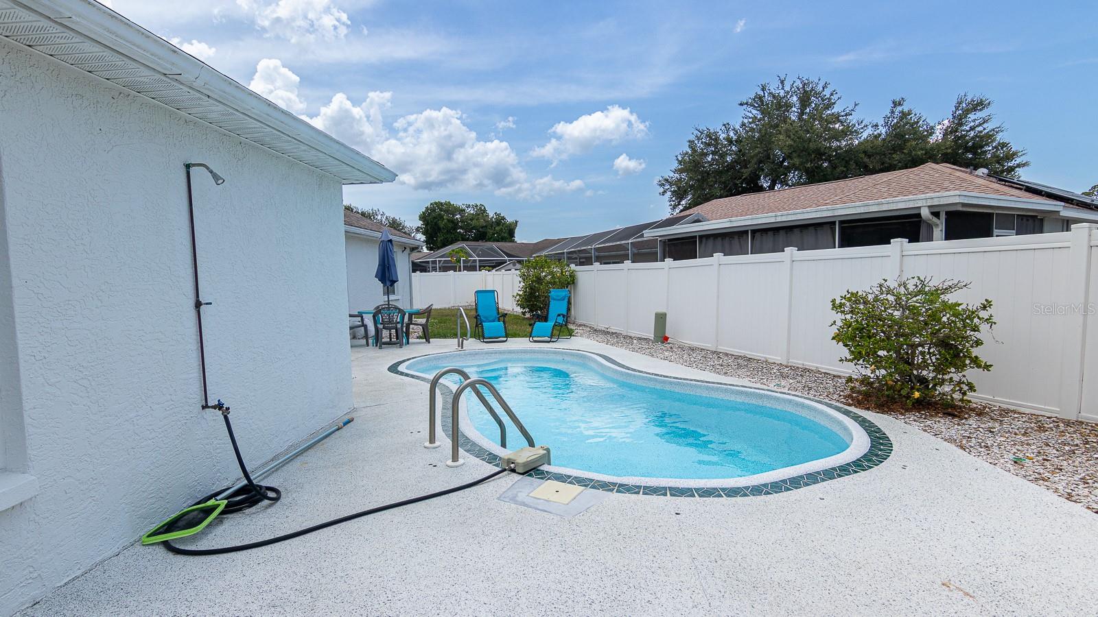 SARABAY WOODS - Residential