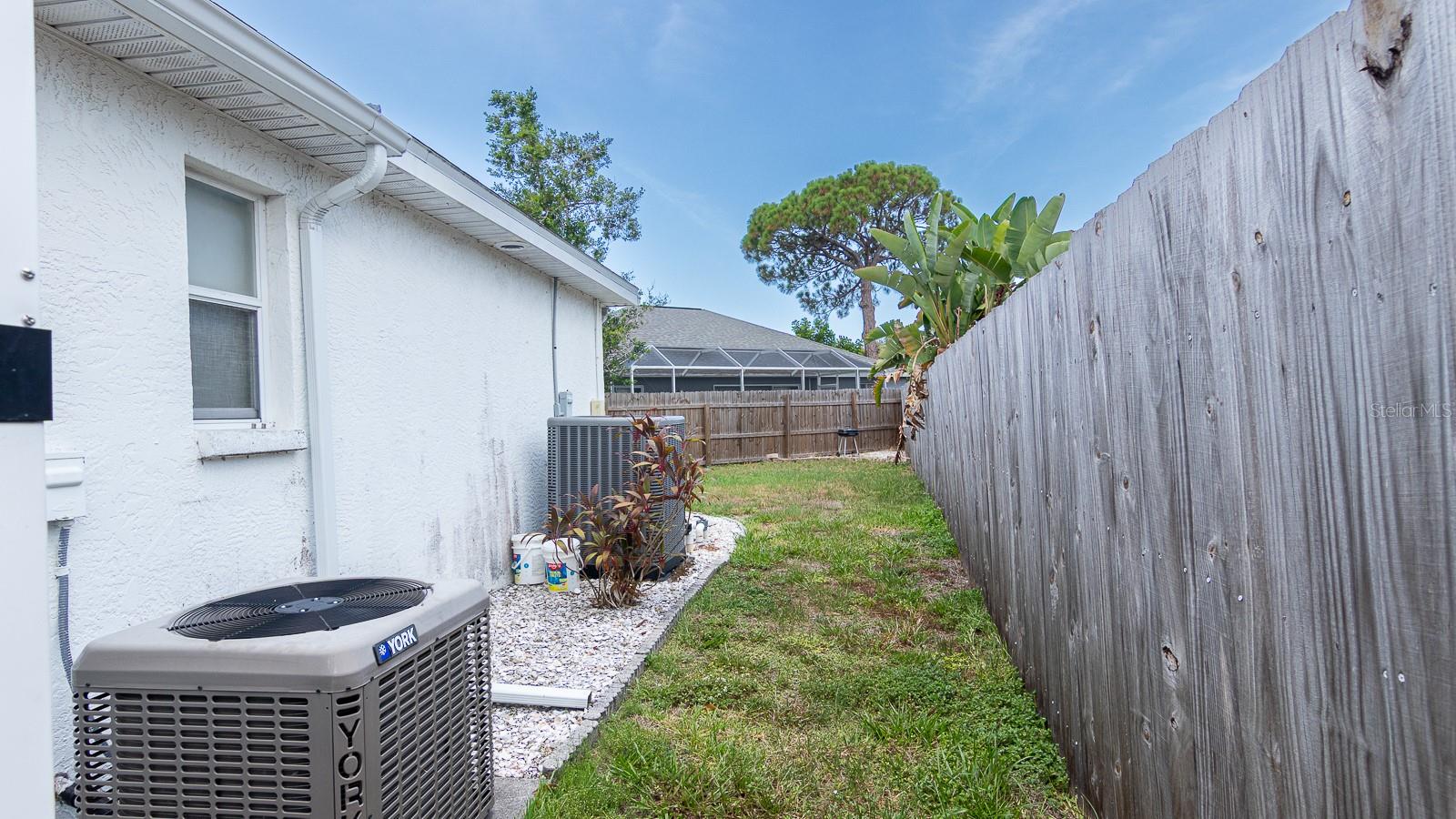 SARABAY WOODS - Residential