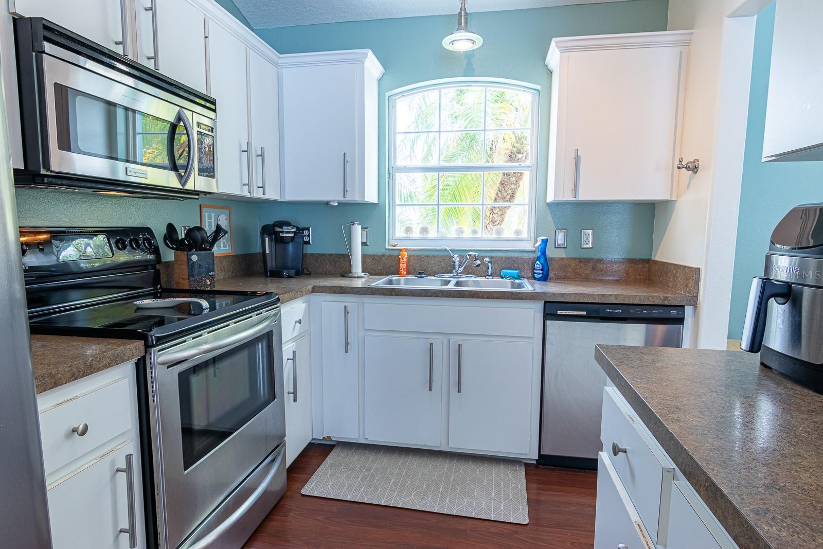 SARABAY WOODS - Residential