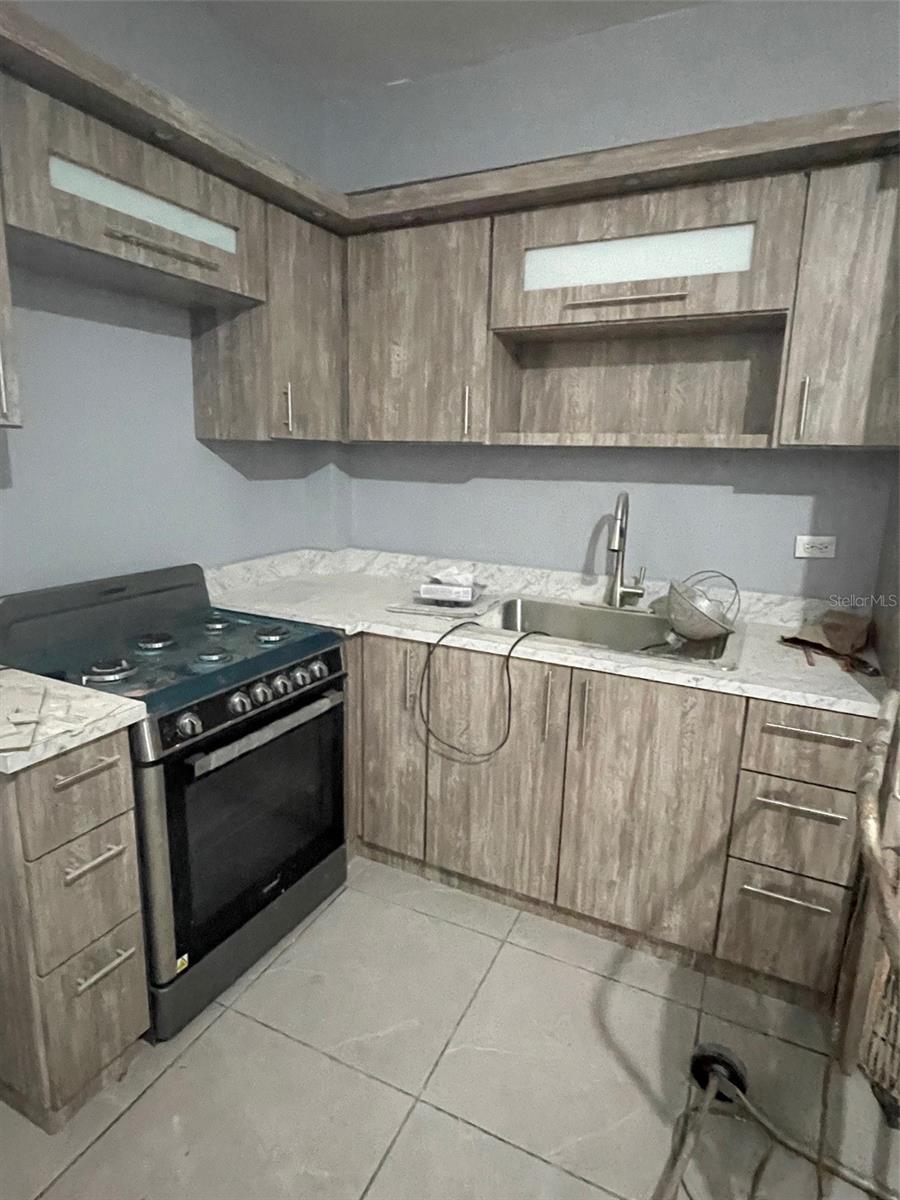 CANIACO WARD SECTOR VENDREL - Residential