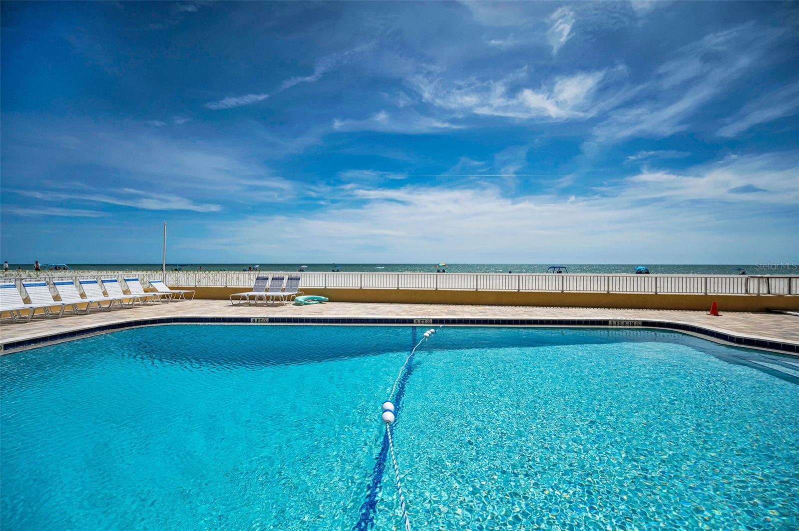 HOLIDAY VILLAS 3 - Residential