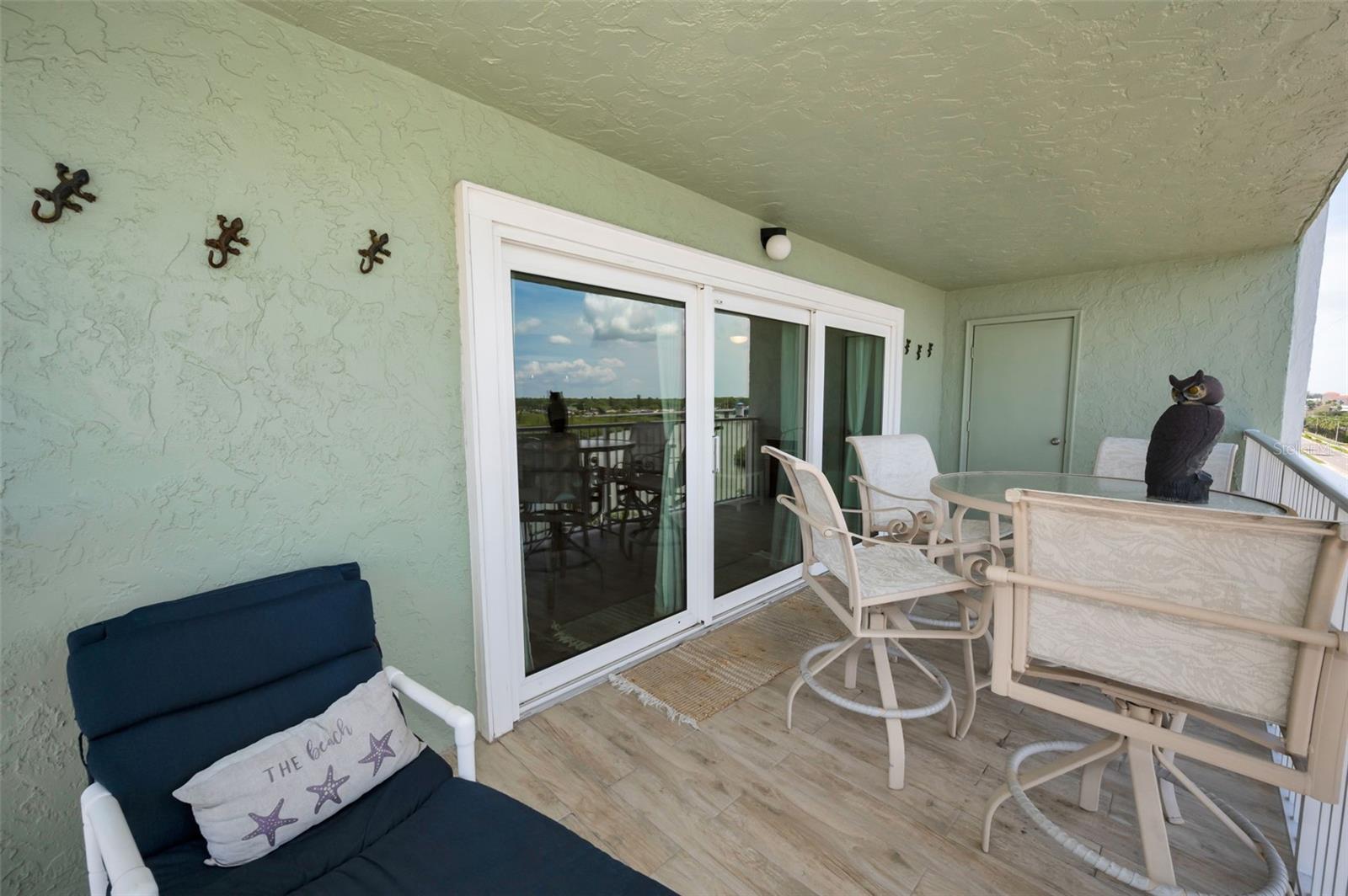 HOLIDAY VILLAS 3 - Residential