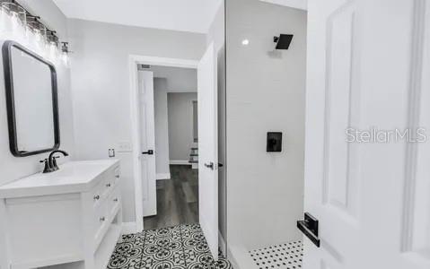 LAKEVIEW HLNDS - Residential