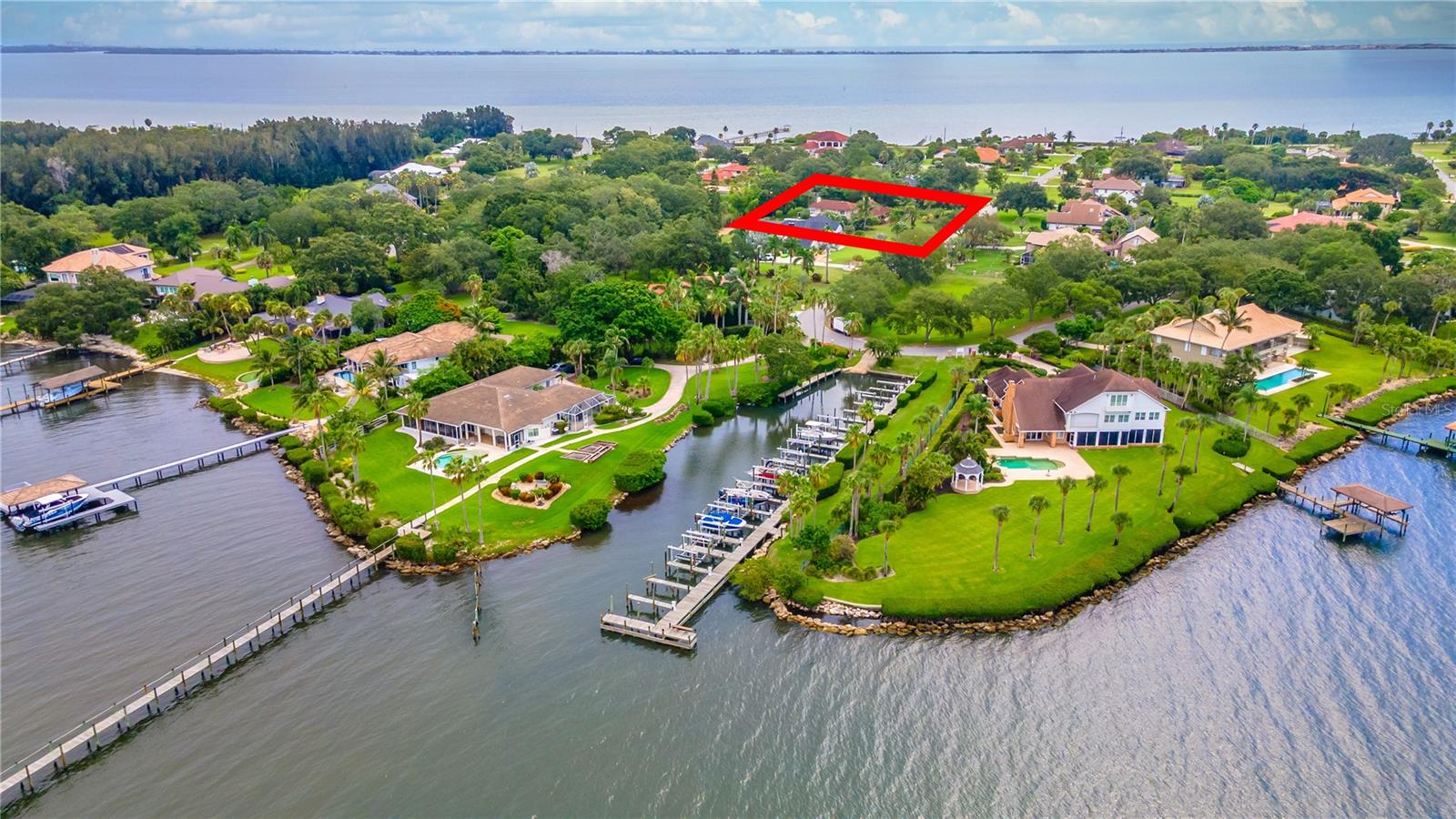EGRETS COVE - Residential