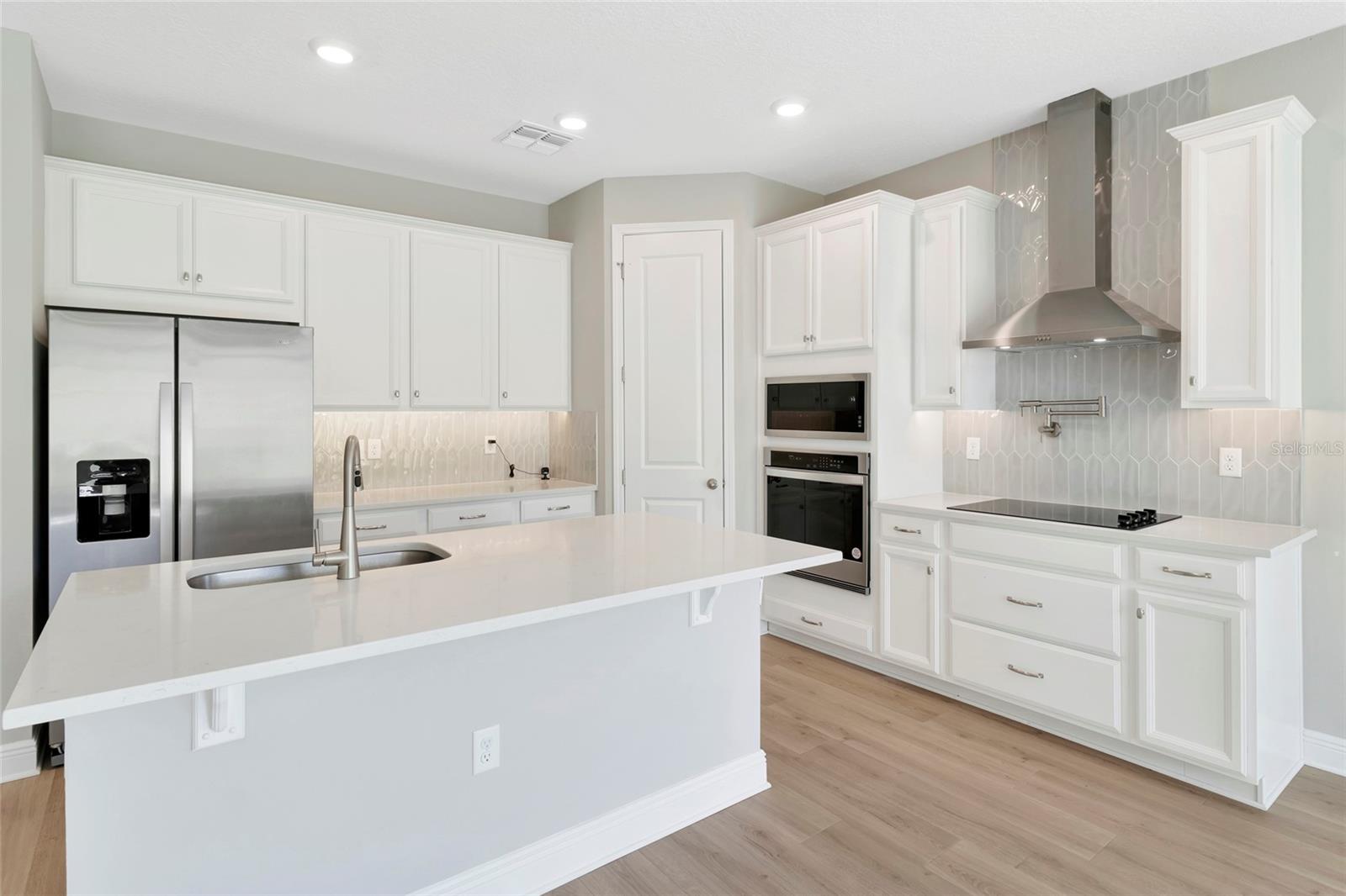 HARTWOOD LNDG - Residential