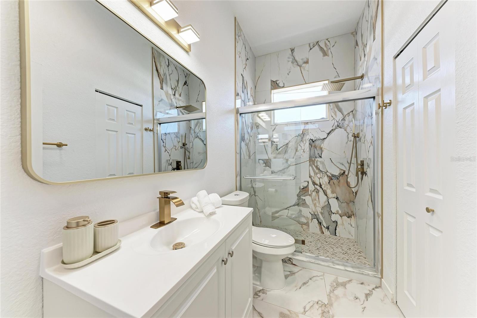 WARM MINERAL SPRINGS UNIT 81 - Residential Income