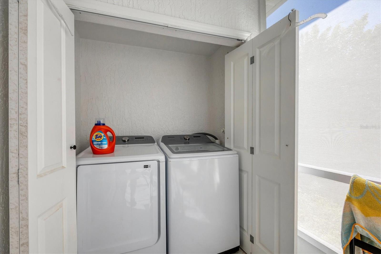 WARM MINERAL SPRINGS UNIT 81 - Residential Income