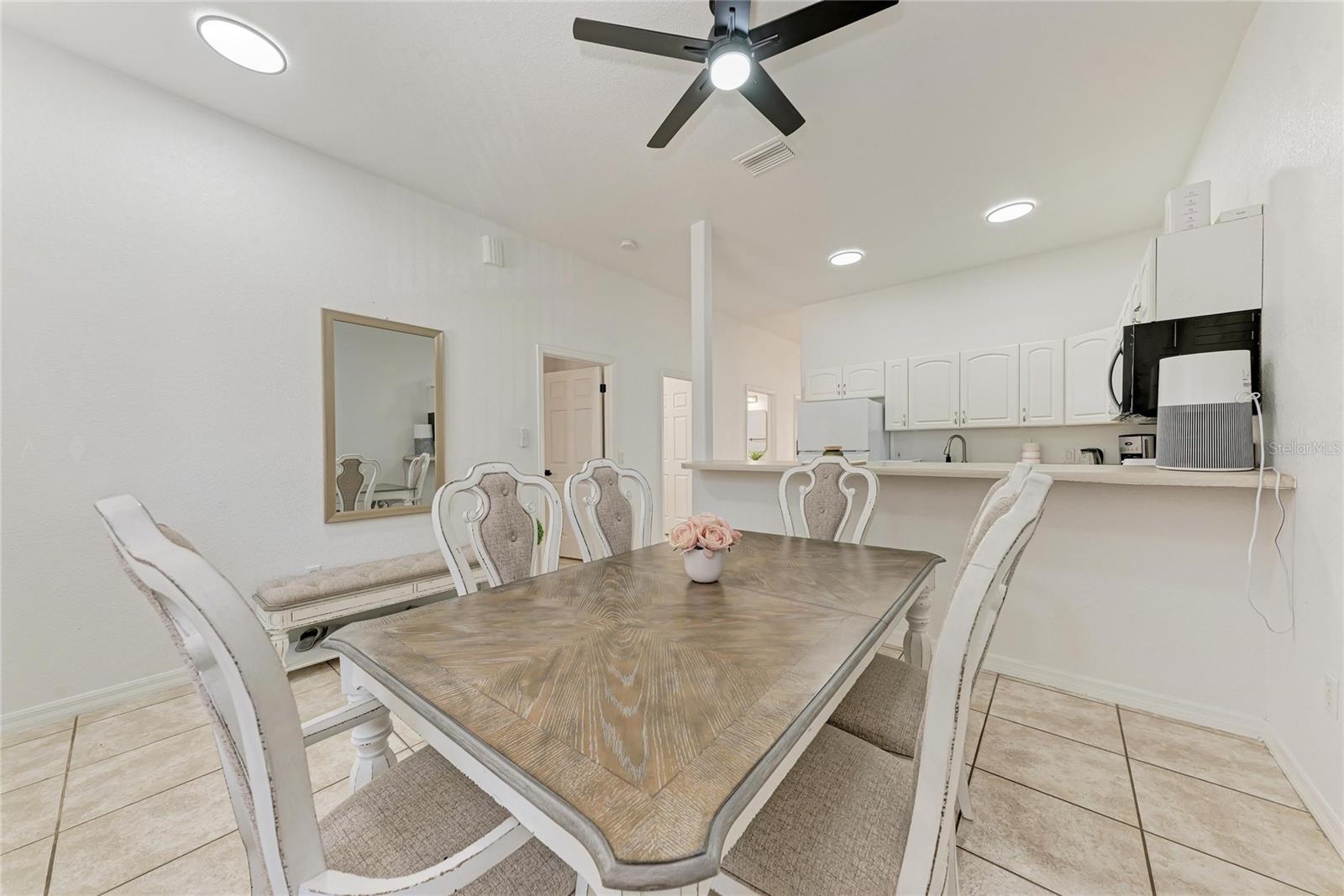 WARM MINERAL SPRINGS UNIT 81 - Residential Income