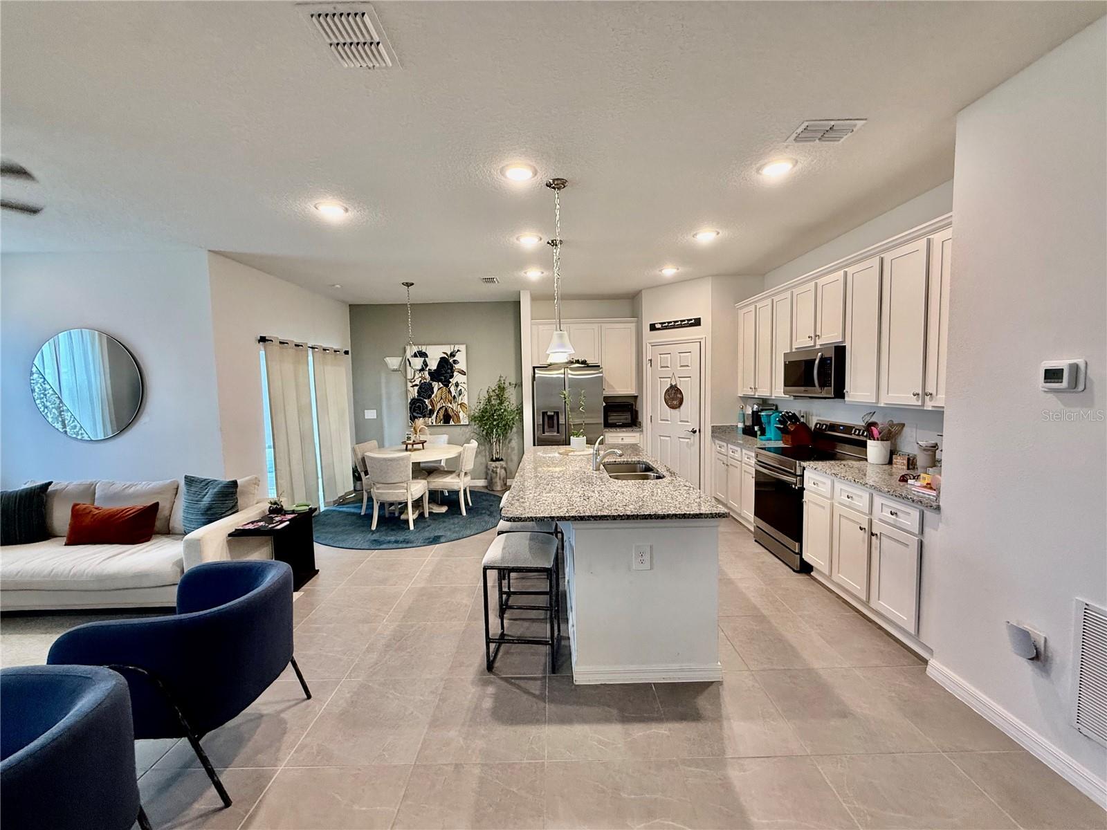 MAYHILL - Residential