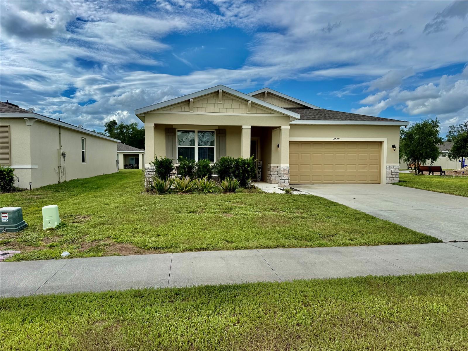 MAYHILL - Residential